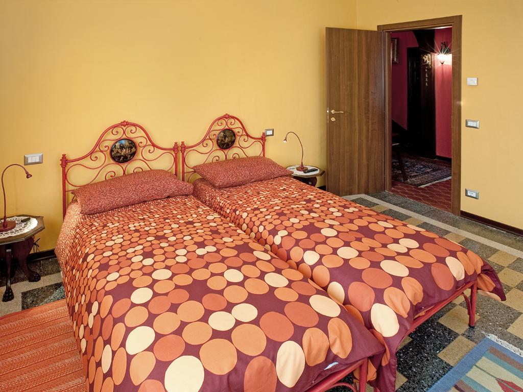 Le Coccinelle B&B Grignasco Bilik gambar